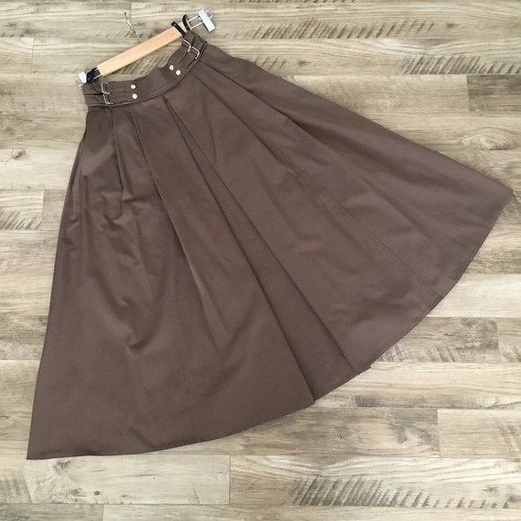 Vintage Brown Box Pleated Maxi Skirt - Picture 14 of 16